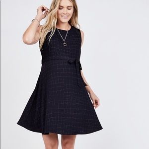 Noir Maternity • Stitched Shoulder Dress • M